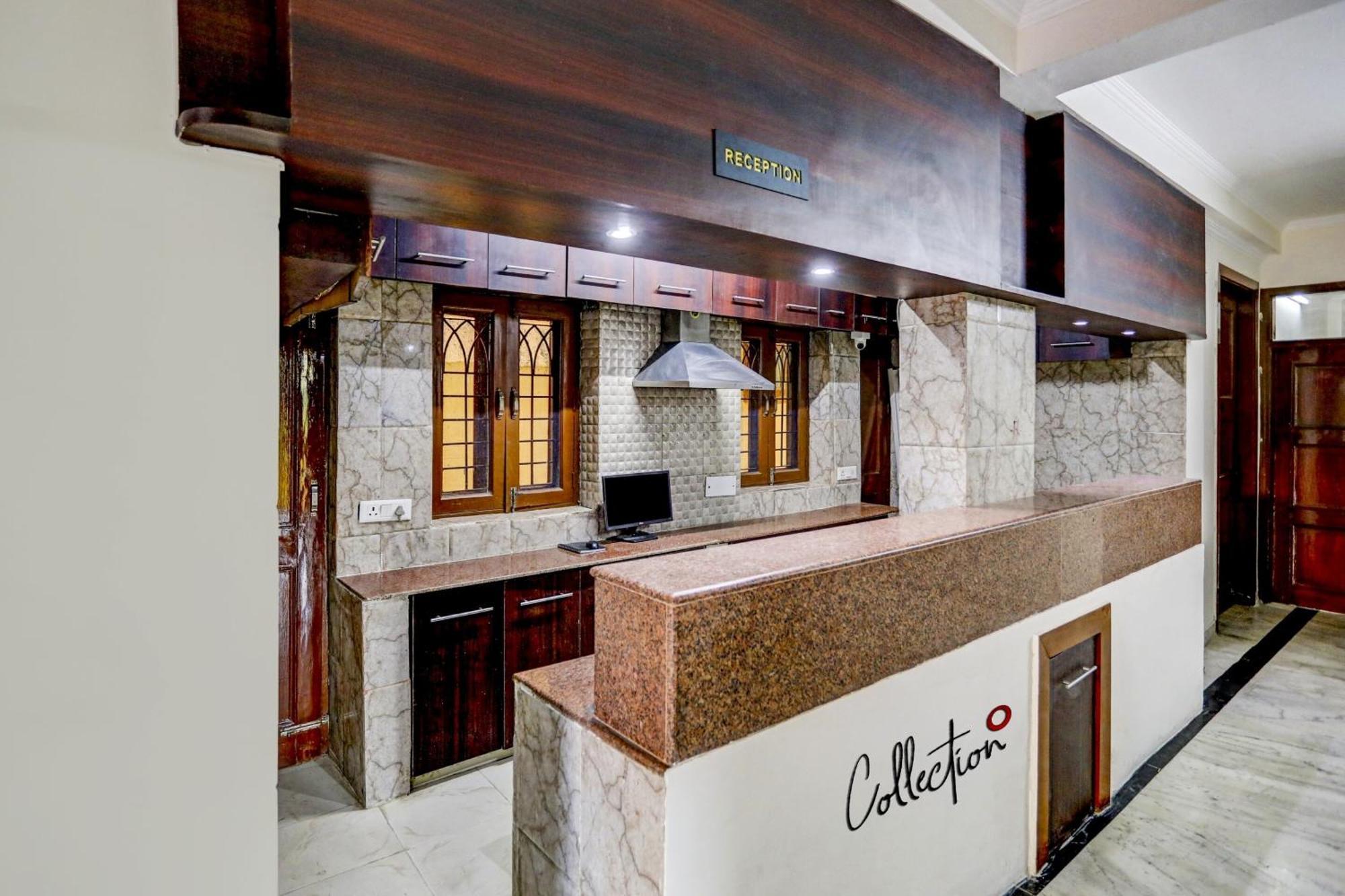 古尔冈 Capital O Uk House Residency酒店 外观 照片